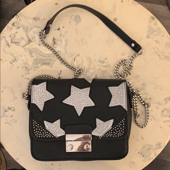 Zara Handbags - Zar Crossbody chain strap star print purse